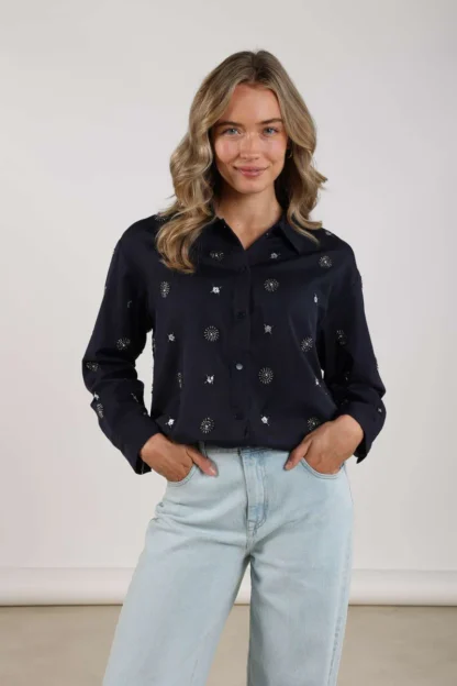 NKF02056 Newport Blouse Embroidery Navy/Silver - Afbeelding 4