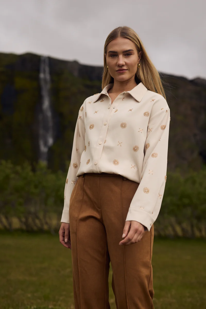 NKF02056 Newport Blouse Embroidery | Offwhite/Gold