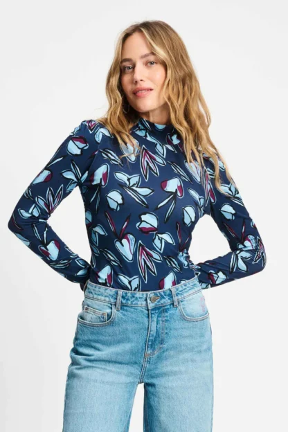 SP9334 TURTLENECK - Dashing Nights
