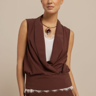 13953 Hanne wrap top - chestnut