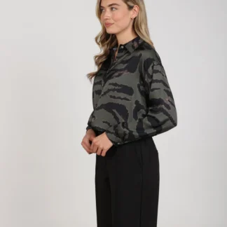 NKF02211 Noeria Blouse Stripe Camo Black/Moss